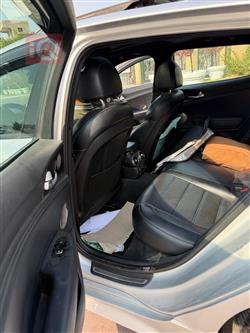 کیا ستینگەر